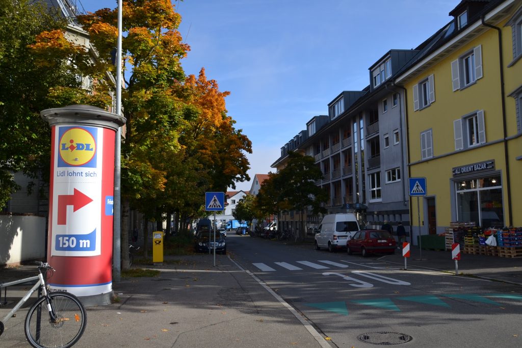 Schwarz Aussenwerbung – entdecke die Power unserer out-of-home Medien